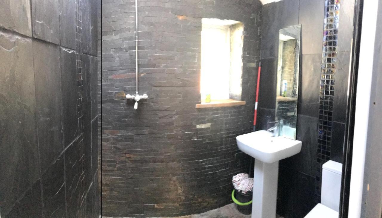 Charming 3 Bedroom House With A Warmth Character Glyn Neath Екстериор снимка