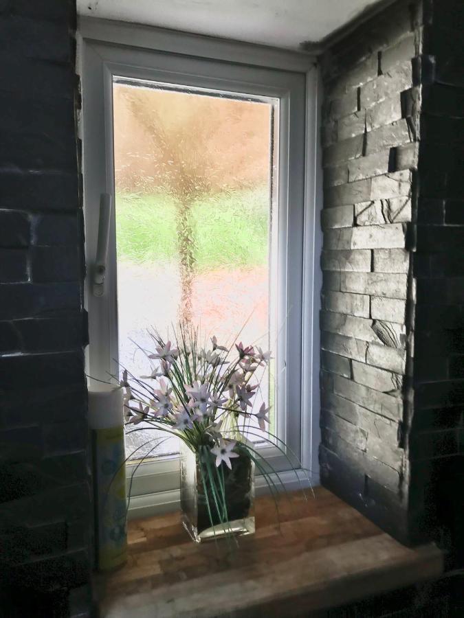 Charming 3 Bedroom House With A Warmth Character Glyn Neath Екстериор снимка